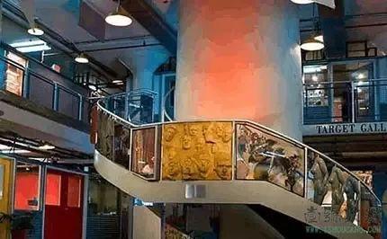 探索(suo)藝(yi)術(shu)文(wen)創街(jie)區 商業策(ce)劃(hua)創意(yi)服(fu)務(wu)的(de)無(wu)限可能(neng)